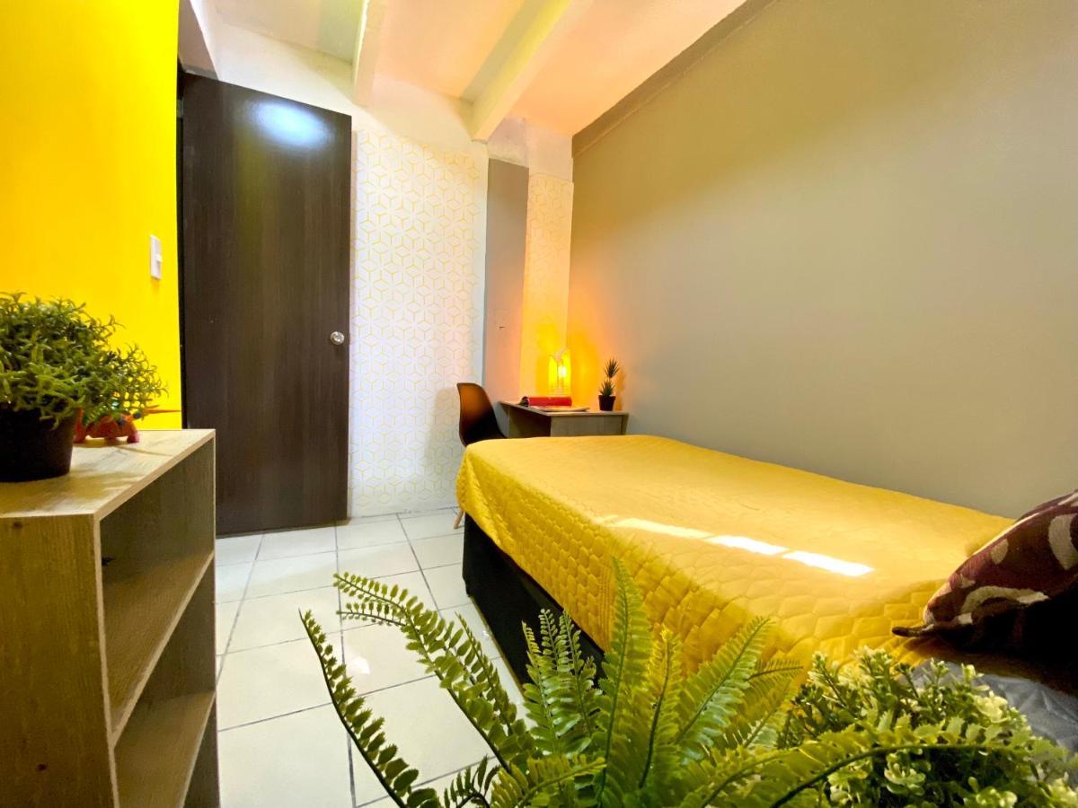 Roomies Hostel - Santa Maria La Ribera เม็กซิโกซิตี้ ภายนอก รูปภาพ