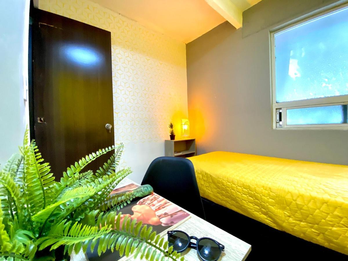 Roomies Hostel - Santa Maria La Ribera เม็กซิโกซิตี้ ภายนอก รูปภาพ